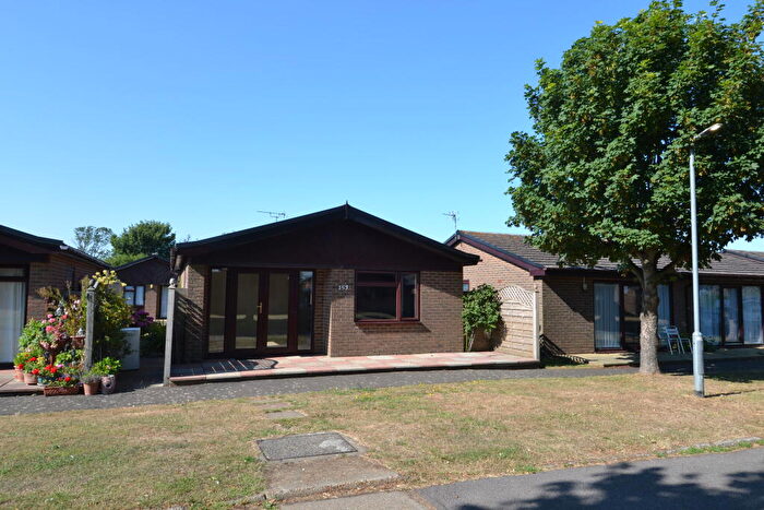 2 Bedroom Park Home For Sale In St. Margarets Holiday Park, St Margarets Hotel And Country Club, Reach Road, St Margarets At Cliffe, Kent, CT15