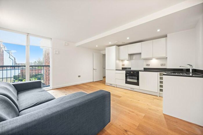 1 Bedroom Apartment To Rent In Walm Lane, NW2