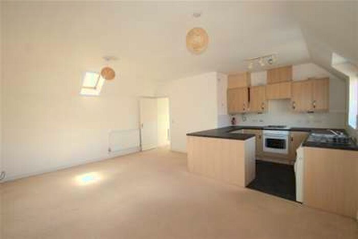 1 Bedroom Flat To Rent In Rosemary Crescent, Portishead, BS20