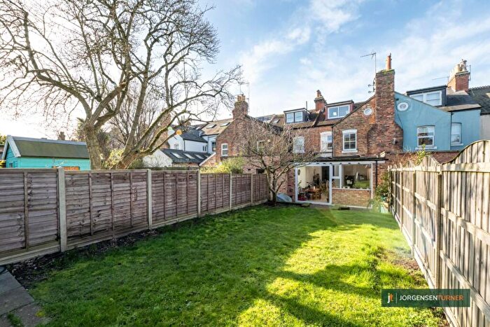 5 Bedroom Terraced House To Rent In Gratton Terrace, London, NW2