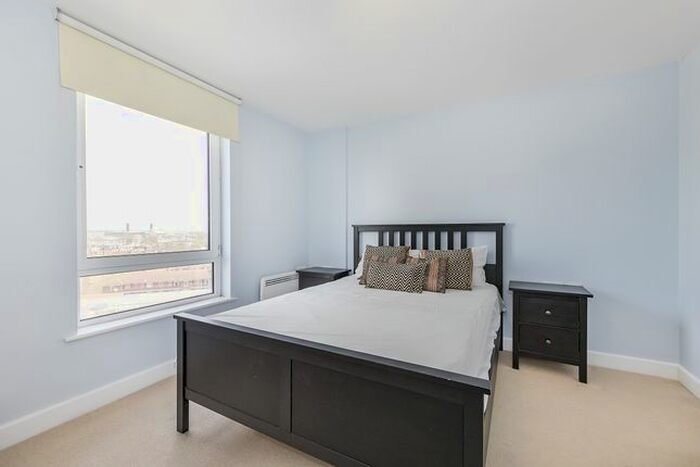 1 Bedroom Flat To Rent In Tarves Way, Greenwich, SE10