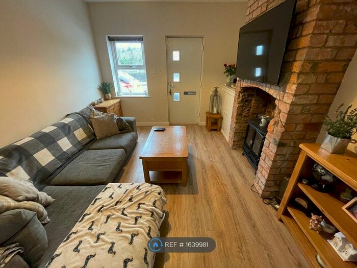 2 Bedroom Terraced House To Rent In London Road, Macclesfield, SK11