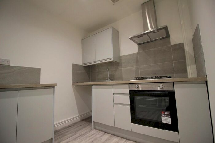 1 Bedroom Flat To Rent In College Street, St. Helens WA10