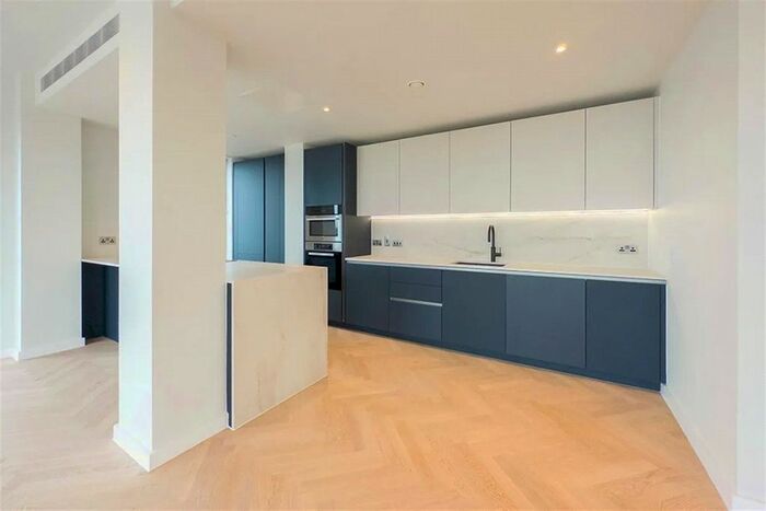 3 Bedroom Flat To Rent In Meadowlark House, Moorhen Drive, NW9