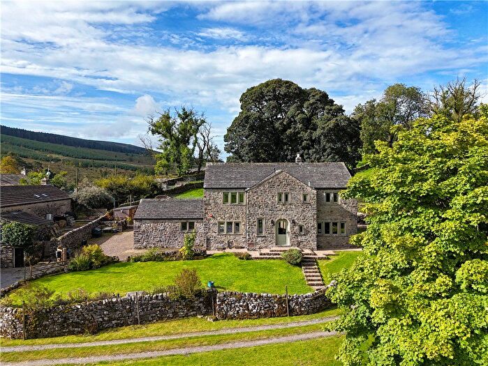 4 Bedroom Detached House For Sale In Buckden, Skipton, North Yorkshire, BD23