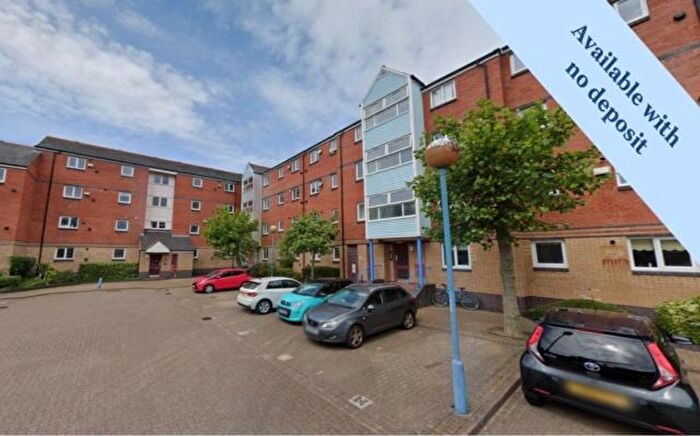 2 Bedroom Flat To Rent In Abernethy Quay, Maritime Quarter, Uf., SA1
