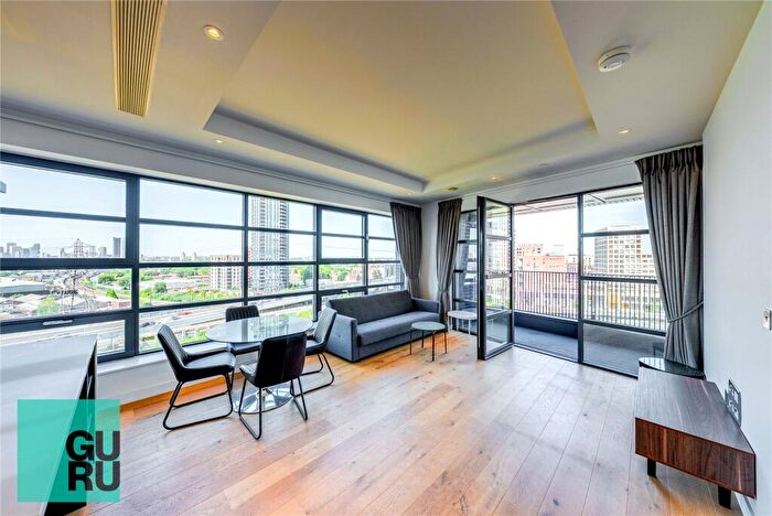 2 Bedroom Apartment For Sale In Lookout Lane, London City Island, Brigewater House, London, E14