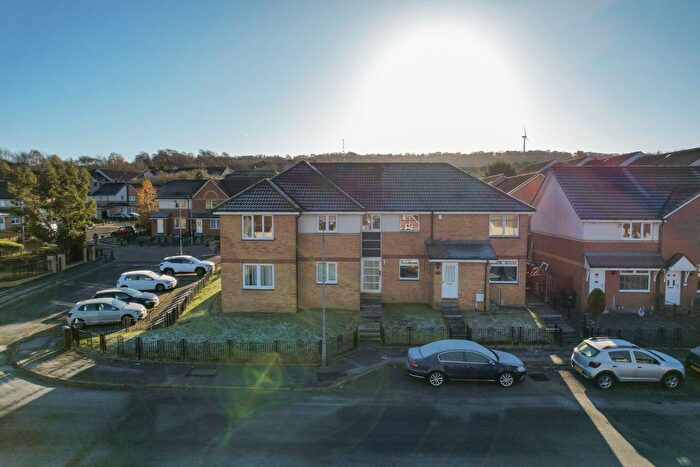 1 Bedroom Flat To Rent In Scarrel Drive, Glasgow, G45