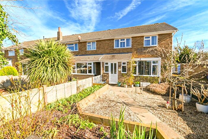 3 Bedroom End Of Terrace House For Sale In Yew Lane, Ashley, New Milton, Hampshire, BH25