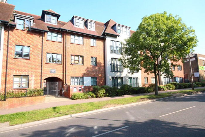 1 Bedroom Flat To Rent In Dunkerley Court, Birds Hill, Letchworth Garden City, SG6