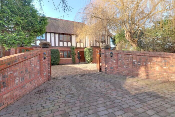 5 Bedroom Semi-Detached House To Rent In 1 School Street, Haslington CW1