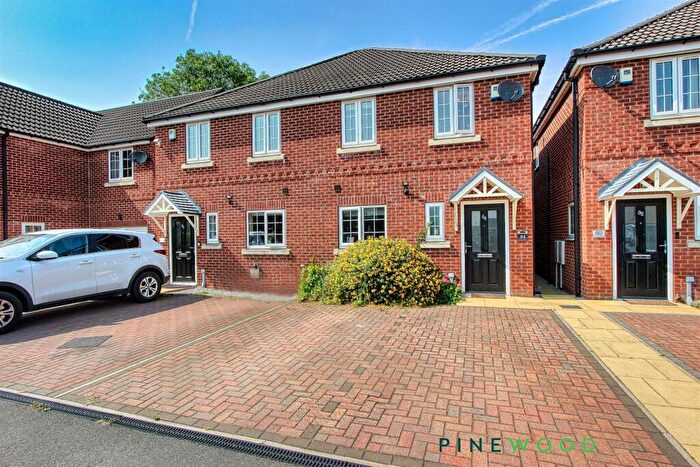 3 Bedroom Semi Detached House For Sale In Springvale Close, Danesmoor, Chesterfield, Derbyshire, S45