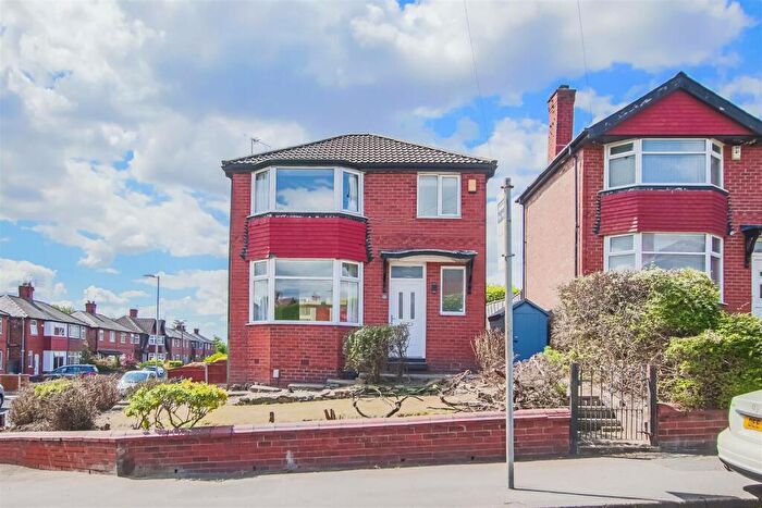 3 Bedroom Detached House To Rent In Barton Road, Swinton, Manchester, M27