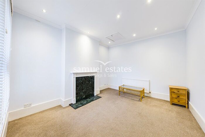 1 Bedroom Flat To Rent In Gleneagle Road, Streatham, SW16