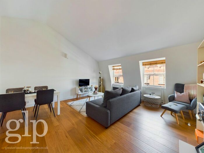 1 Bedroom Flat To Rent In Gower Mews, London, WC1E