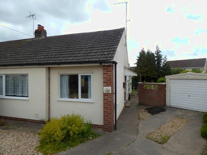 2 Bedroom Semi-Detached Bungalow To Rent In Heath Gardens, Coalpit Heath, Bristol, BS36