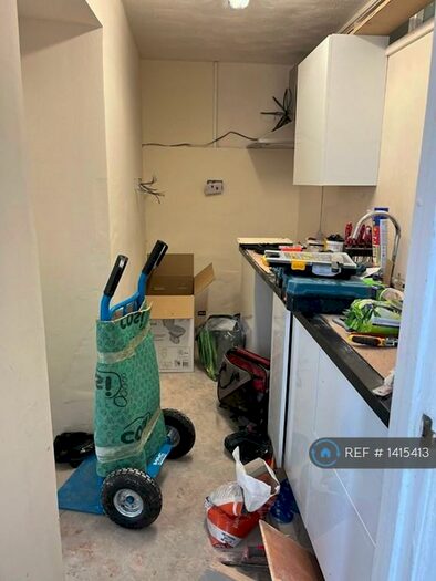 1 Bedroom Flat To Rent In Gurnos Road, Ystalyfera, Swansea, SA9