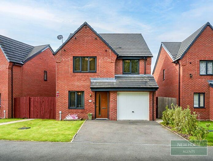 4 Bedroom Detached House For Sale In Castlemilk Court, Winsford, CW7