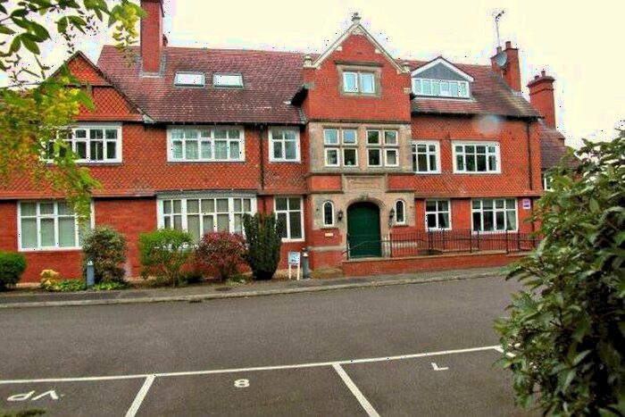 2 Bedroom Flat To Rent In Talbot Road, Prenton, CH43