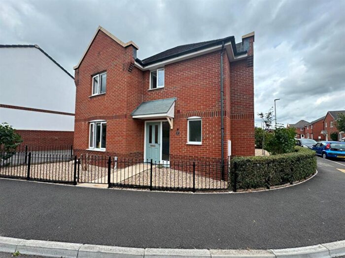 4 Bedroom House For Sale In Gale Way, Tiverton, EX16