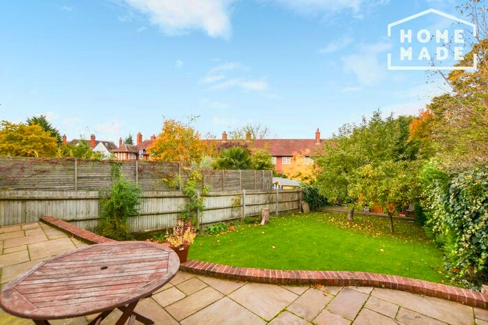 4 Bedroom Detached House To Rent In Pitshanger Lane, Pitshanger Village, W5