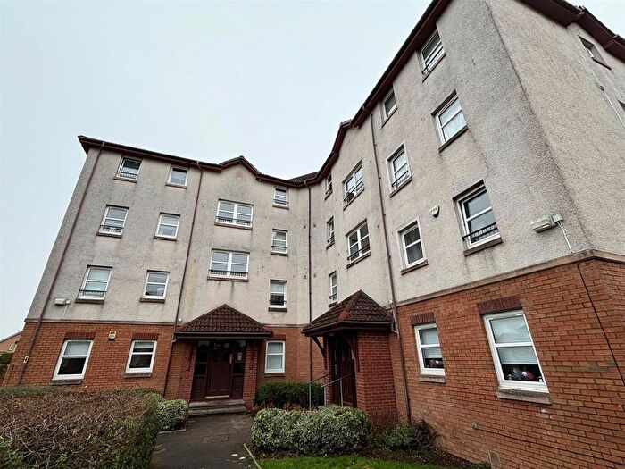 2 Bedroom Flat To Rent In Lochranza Court, Carfin, Motherwell, ML1