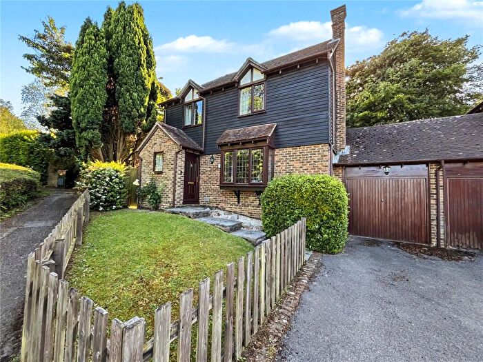 4 Bedroom Detached House For Sale In Forestdale Road, Walderslade Woods, Kent, ME5