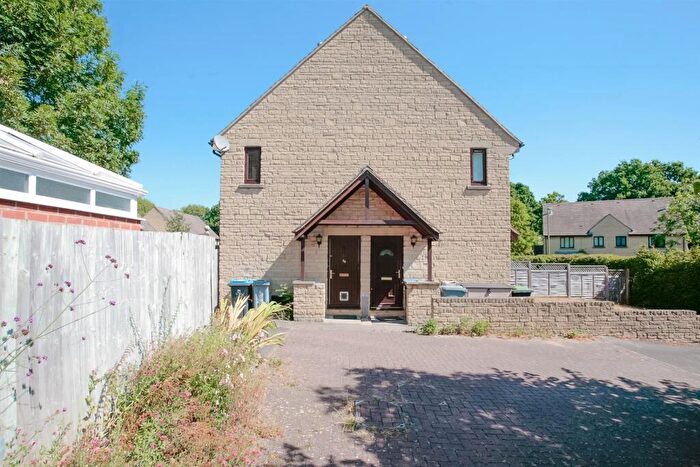 1 Bedroom End Of Terrace House To Rent In Witney, OX28