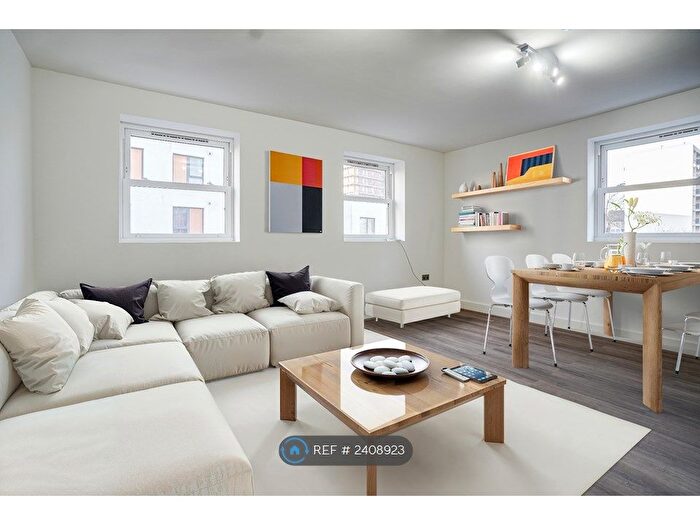 2 Bedroom Flat To Rent In Plaistow Grove, London, E15