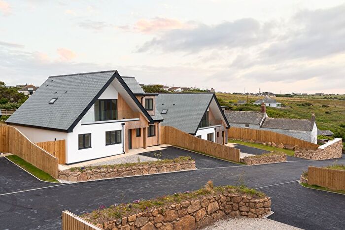 4 Bedroom Detached House For Sale In Sunny Corner Lane, Penzance, TR19