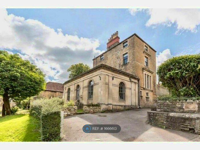 3 Bedroom Semi-Detached House To Rent In Bath Street, Frome, BA11