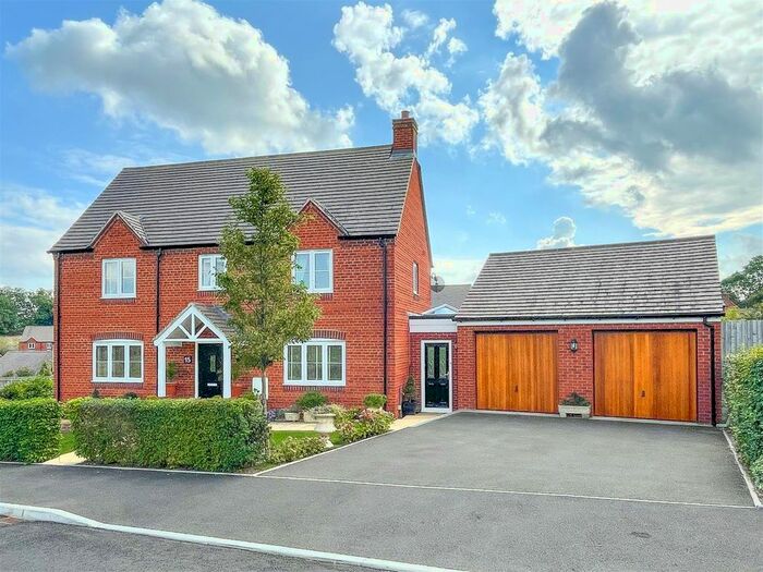 4 Bedroom Detached House For Sale In Pippin Drive, Welland, Malvern, WR13