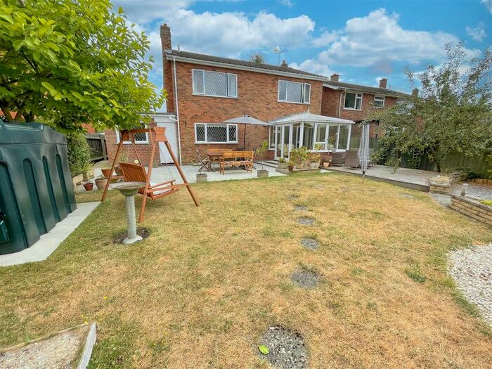 4 Bedroom Property For Sale In Freeman Avenue, Henley, Ipswich, IP6