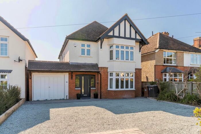 4 Bedroom Detached House To Rent In Hallingbury Road, Bishops Stortford, Herts, CM23