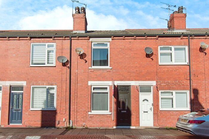 2 Bedroom Terraced House For Sale In Glebe Street, Castleford, WF10