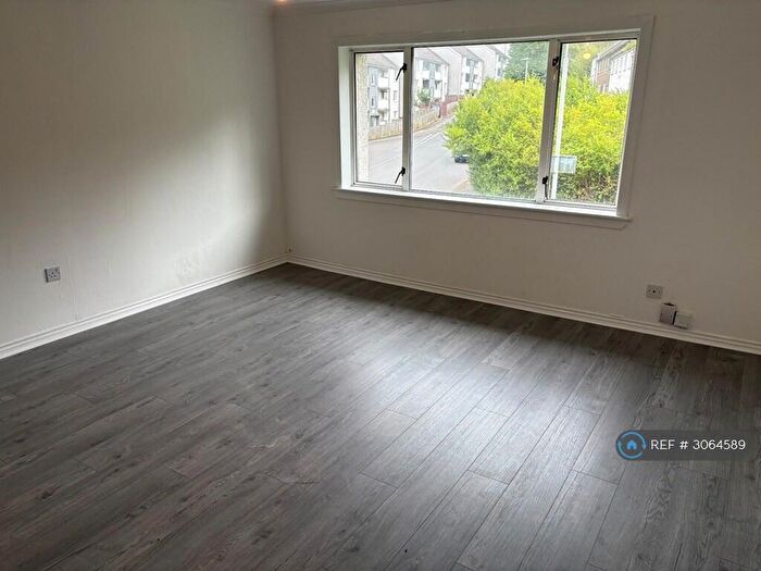 2 Bedroom Flat To Rent In Maple Drive, Johnstone, PA5