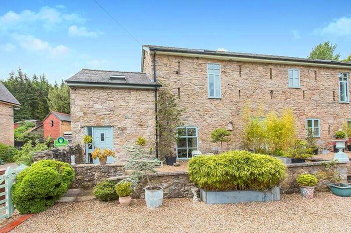 2 Bedroom Semi-Detached House To Rent In Pentre Newydd, Bronygarth, SY10