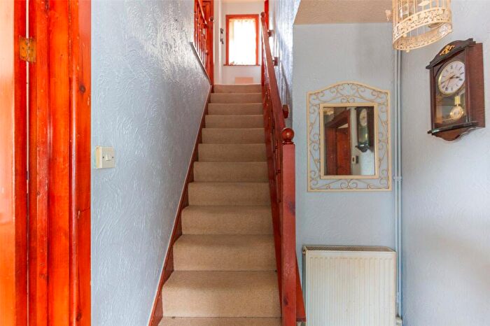 3 Bedroom Terraced House For Sale In Wilton Close, Bristol, BS10