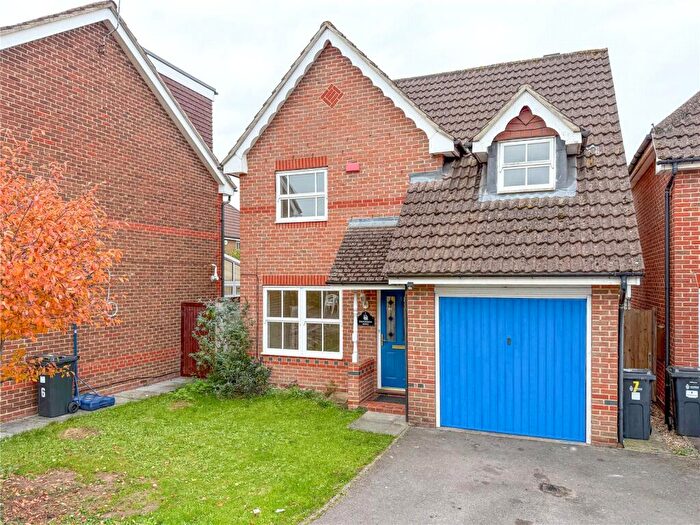 3 Bedroom Detached House To Rent In Farmers End, Charvil, Reading, Berkshire, RG10