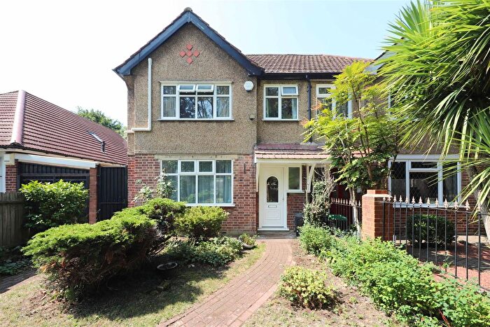 3 Bedroom Semi-Detached House For Sale In Harlington Road, Hillingdon, UB8