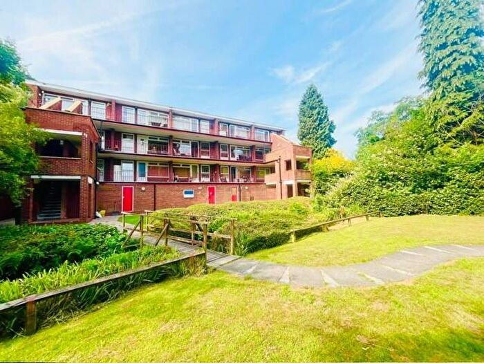 1 Bedroom Apartment To Rent In Chichester Court, Sutton Coldfield, B73