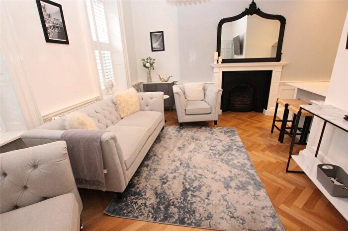3 Bedroom Maisonette To Rent In Fountain Buildings, Bath, Somerset, BA1