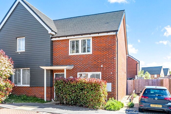 2 Bedroom Semi Detached House For Sale In Alma Copse, Haywards Heath, RH16