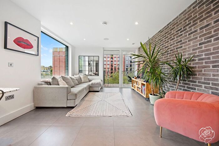 3 Bedroom Flat For Sale In Curing House, Remus Road, Bow, E3