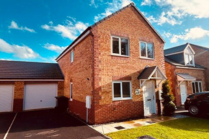 3 Bedroom Semi-Detached House To Rent In Somerset Close, Catterick Garrison, DL9