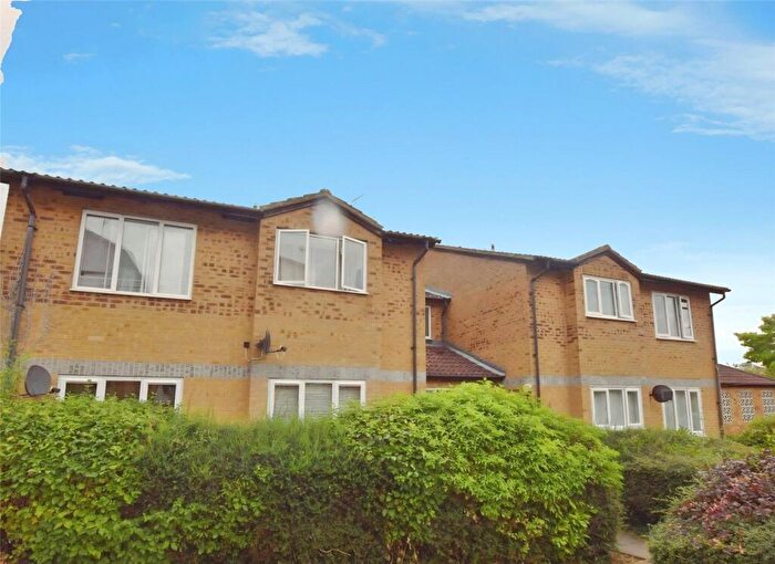 1 Bedroom Apartment For Sale In Kestrel Way, Bicester, OX26