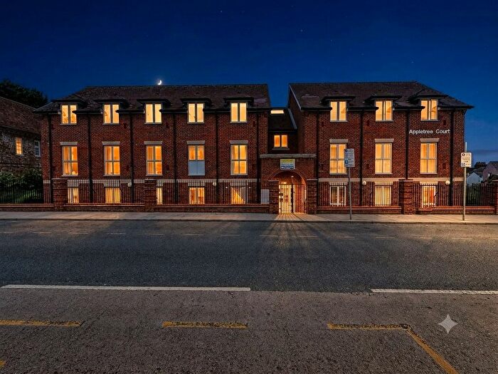 1 Bedroom Flat For Sale In High Street, Rainham, Gillingham, Kent, ME8
