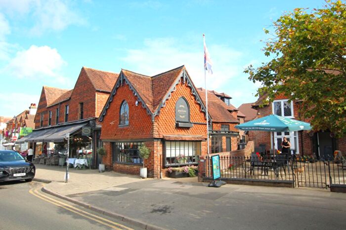 1 Bedroom Flat To Rent In High Street, Cranleigh, GU6