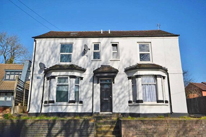 1 Bedroom Apartment For Sale In Watling Street, Bletchley, Milton Keynes, Buckinghamshire, MK2