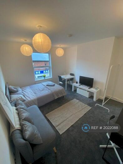 Studio To Rent In Studio, Stafford, ST16